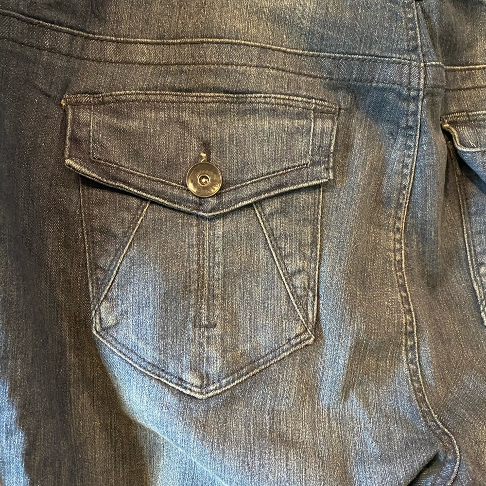 Torrid Ripped Jeans - Picture 3 of 4